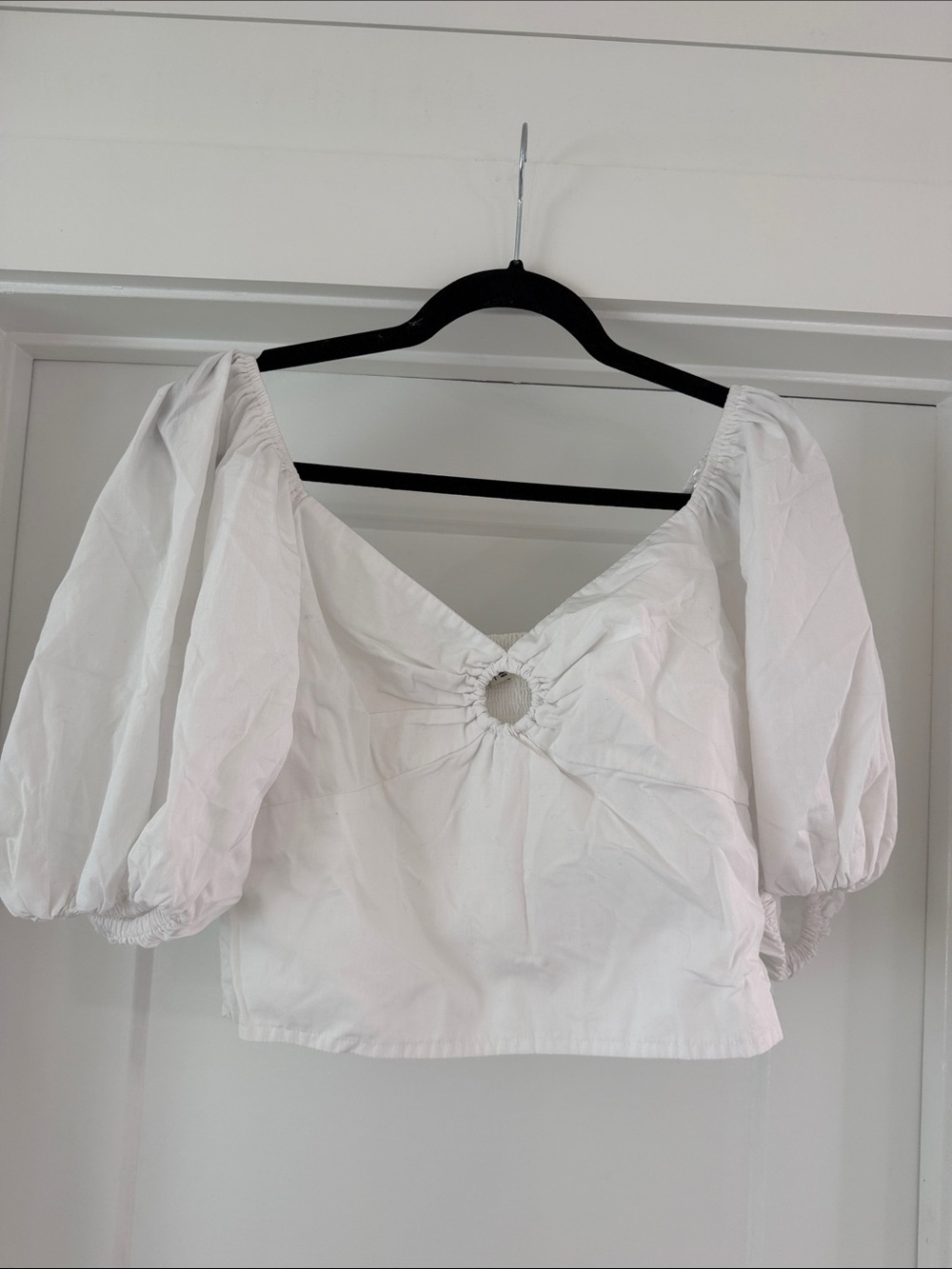 Abercrombie White Puff-Sleeve Crop Top with Ring Detail